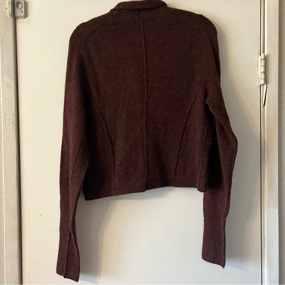 Peruvian Connection Sweater - Picture 5 of 9